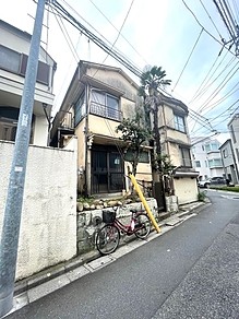 ・確定測量（現在、仮測量中）、解体後の更地引渡し。
・建築条件ございません。
・建築プラン、お借入れのご相談も承ります。